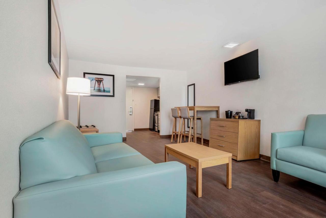 Chateau Beachfront Hotel, A By The Sea Resort Panama City Beach Exteriér fotografie